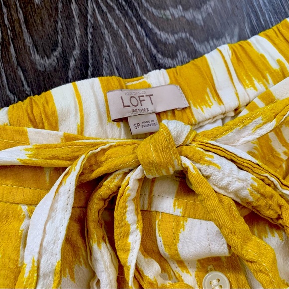 Ann Taylor LOFT patterned skirt - Picture 4 of 4